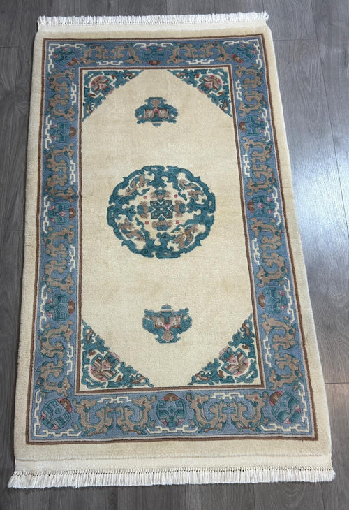 China GEREINIGT Orientteppich Perserteppich Handgeknüpft 135 cm x 93 cm CG0035