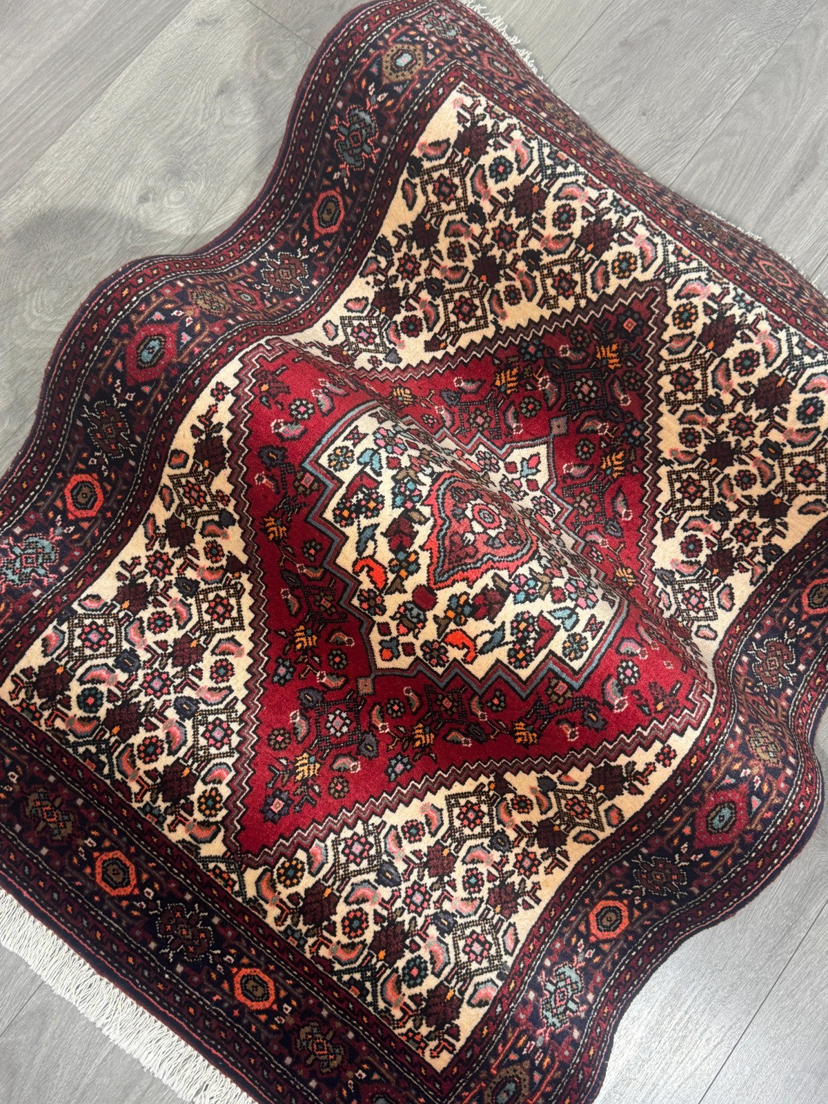 Schöner Senneh GEREINIGT Orientteppich Perserteppich Teppich 123cmx83cm G1083