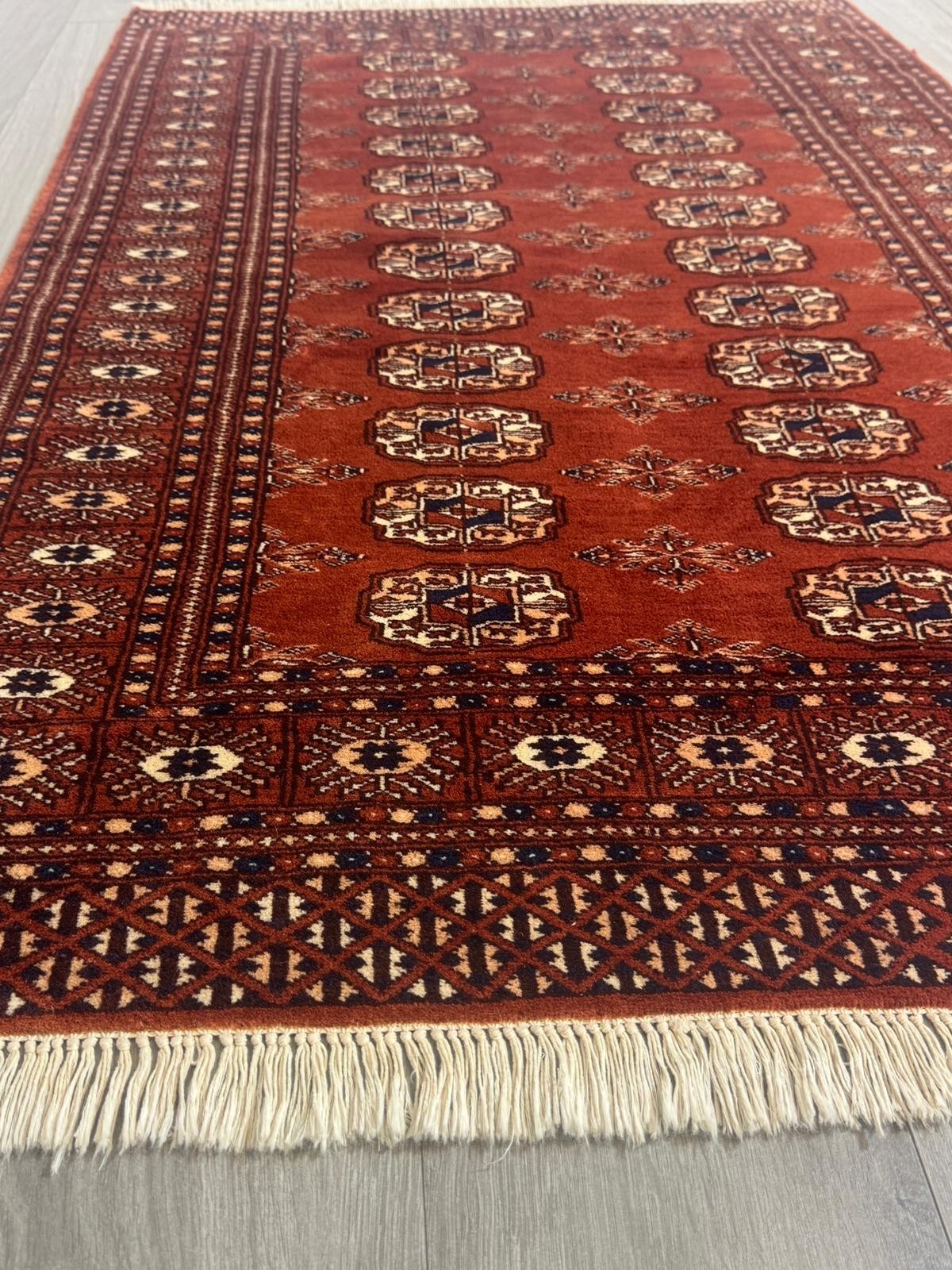 Schöner Buchara  Orientteppich Perserteppich Teppich 151cmx97cm 10672