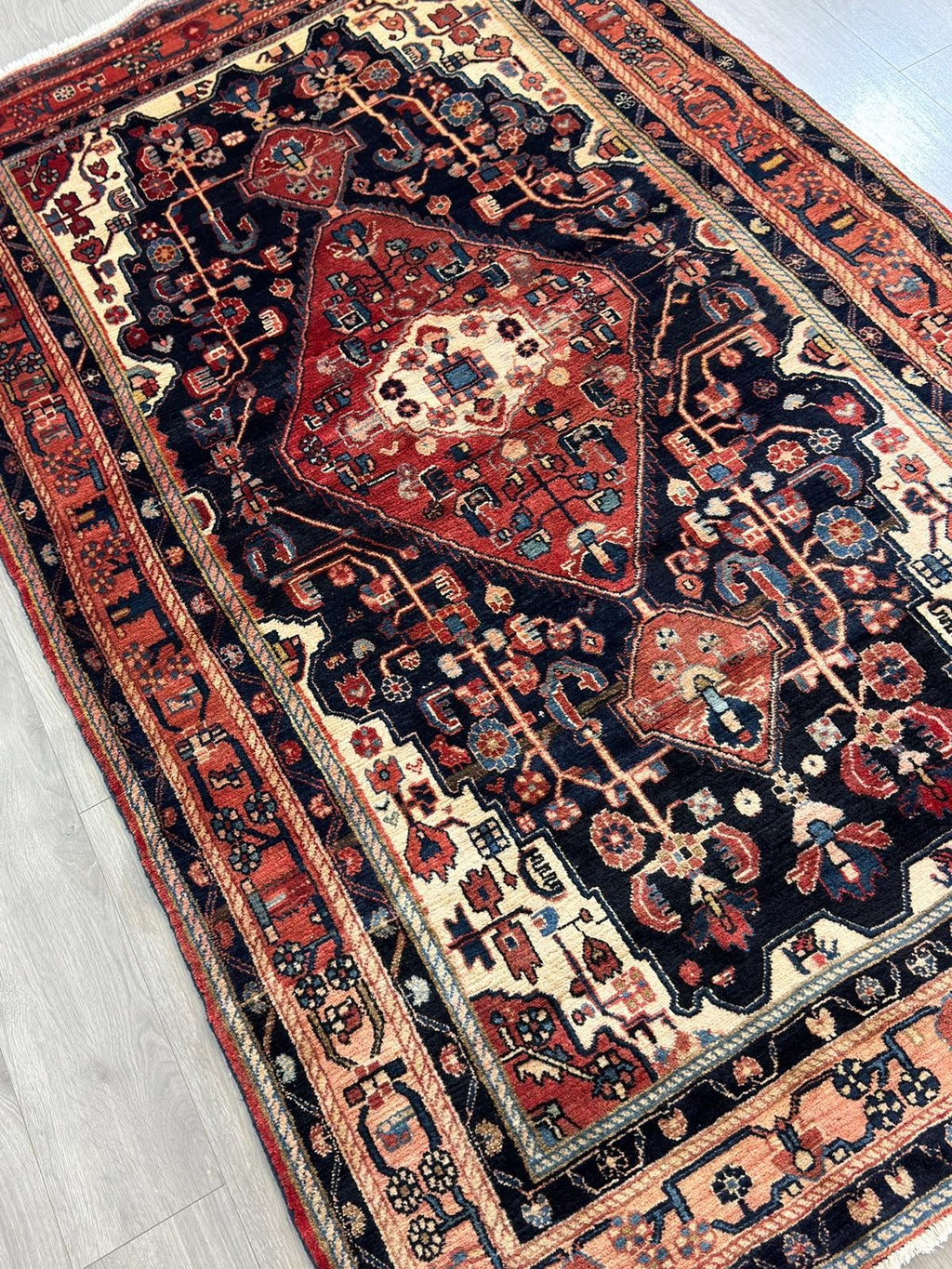 Schöner Bakhtiar GEREINIGT Orientteppich Perserteppich Teppich 254cmx154cm G0260