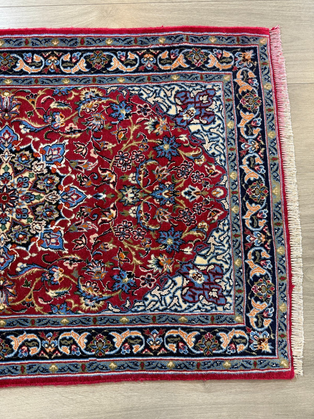 Isfahan mit SEIDE GEREINIGT Orientteppich Perserteppich 105 cm x 72 cm G0267