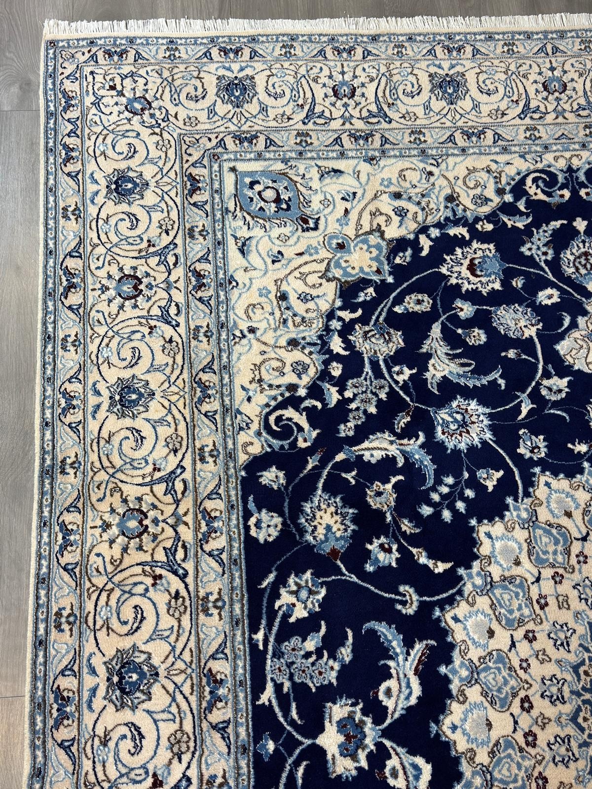 Nain Fein mit SEIDE GEREINIGT Orientteppich Perserteppich 337cmx243cm G0249