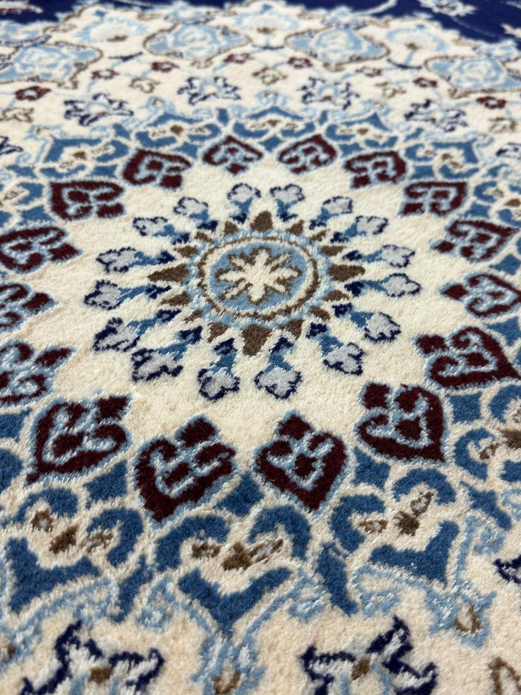 Nain Fein mit SEIDE GEREINIGT Orientteppich Perserteppich 337cmx243cm G0249