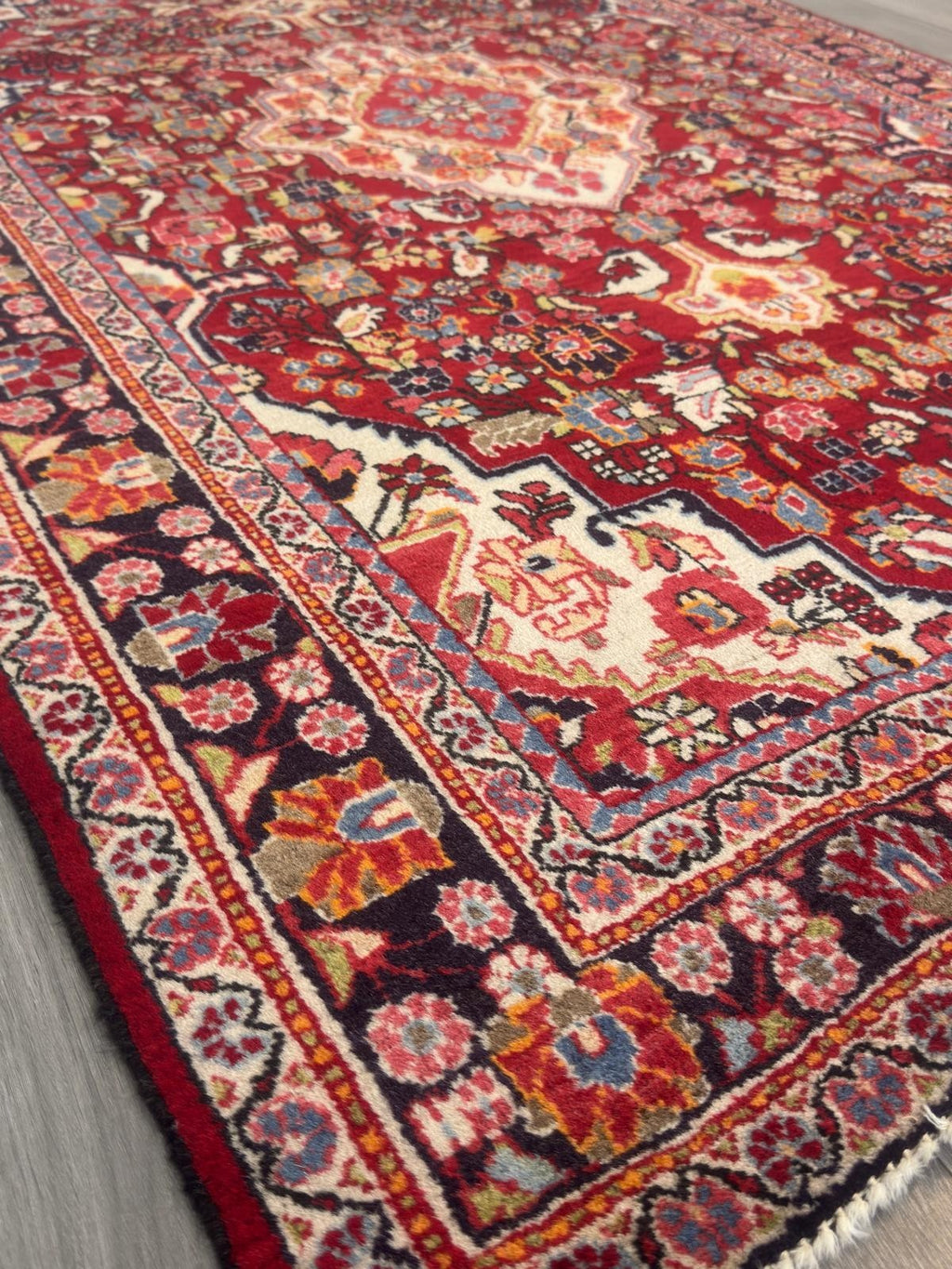 Blumen Sarough GEREINIGT Orientteppich Perserteppich Teppich 208cm x 127cm G0224