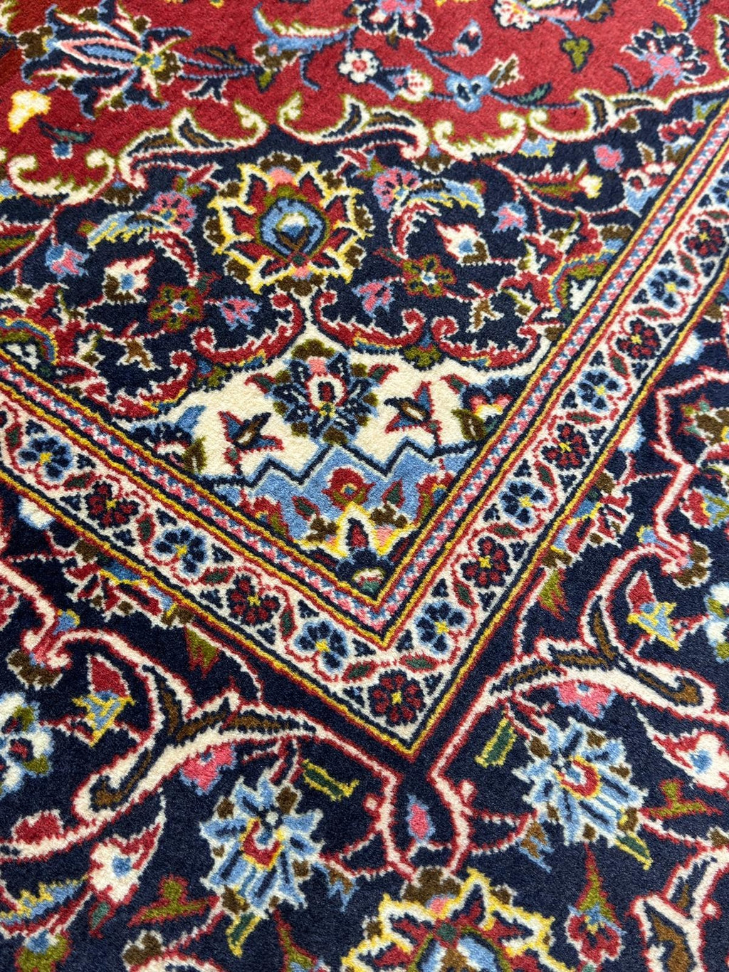 Schöner Keshan GEREINIGT Orientteppich Perserteppich 215cm x 140cm G0300