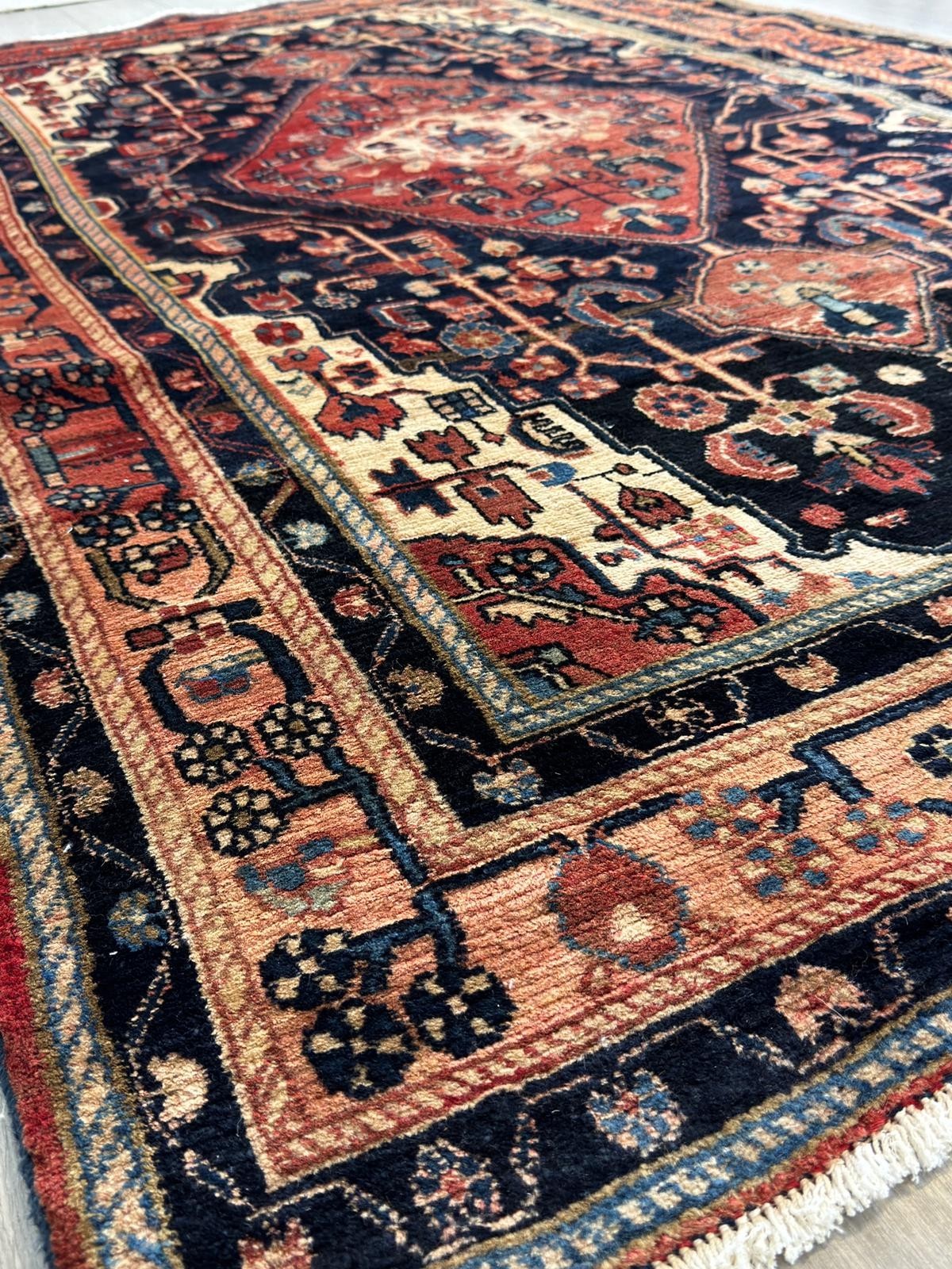 Schöner Bakhtiar GEREINIGT Orientteppich Perserteppich Teppich 254cmx154cm G0260