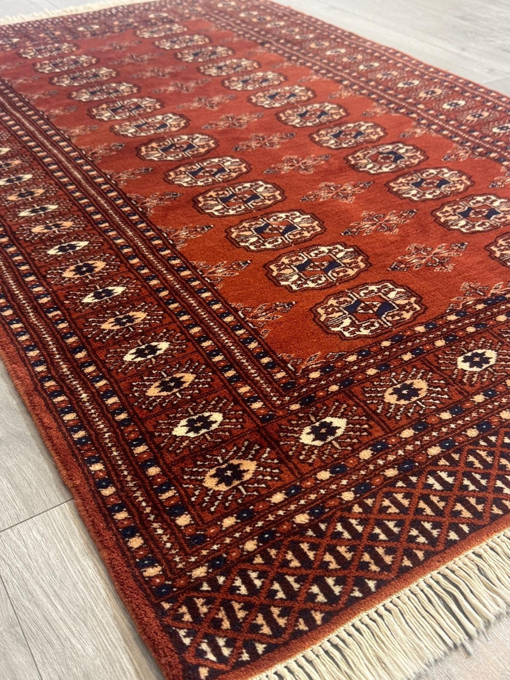 Schöner Buchara  Orientteppich Perserteppich Teppich 151cmx97cm 10672