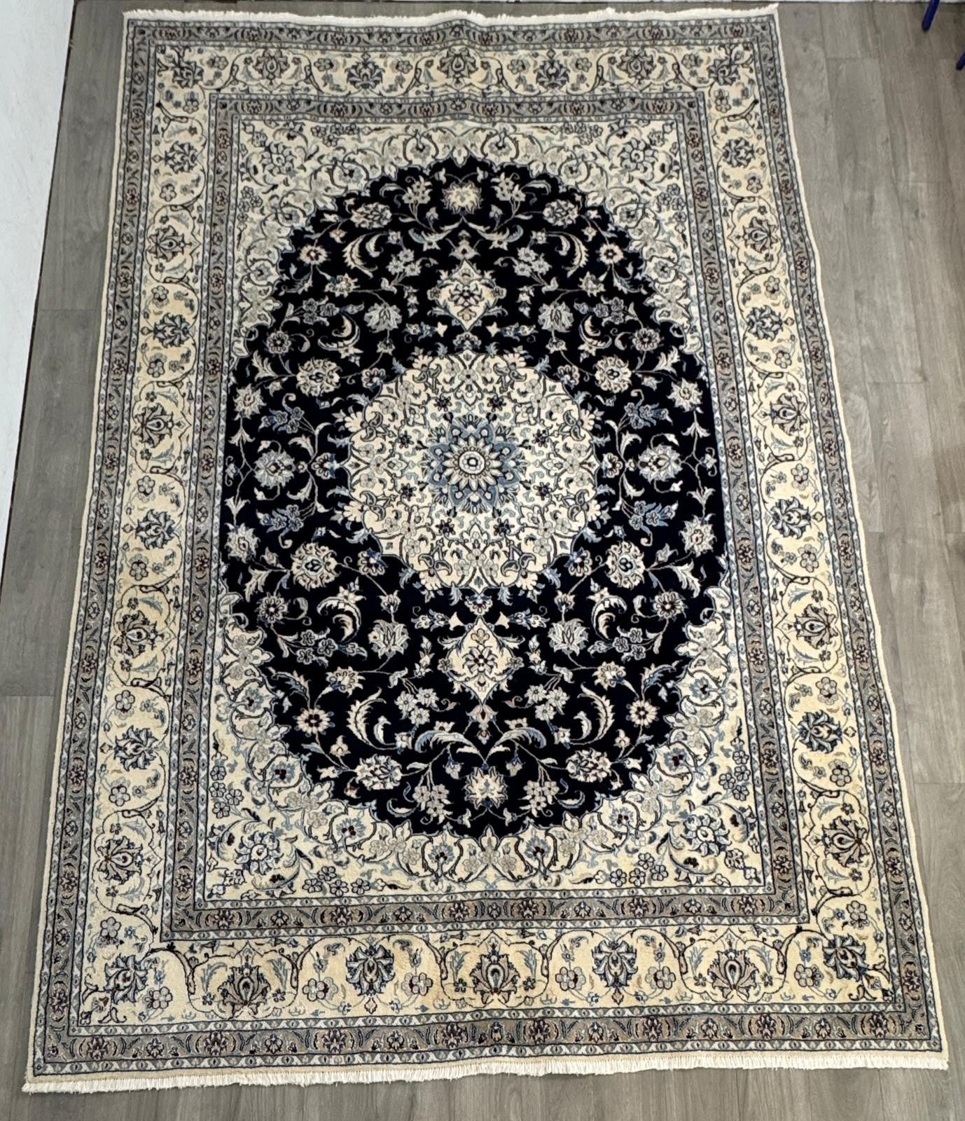 Nain 9La mit Seide GEREINIGT Orientteppich Perserteppich 351cmx245cm G0258