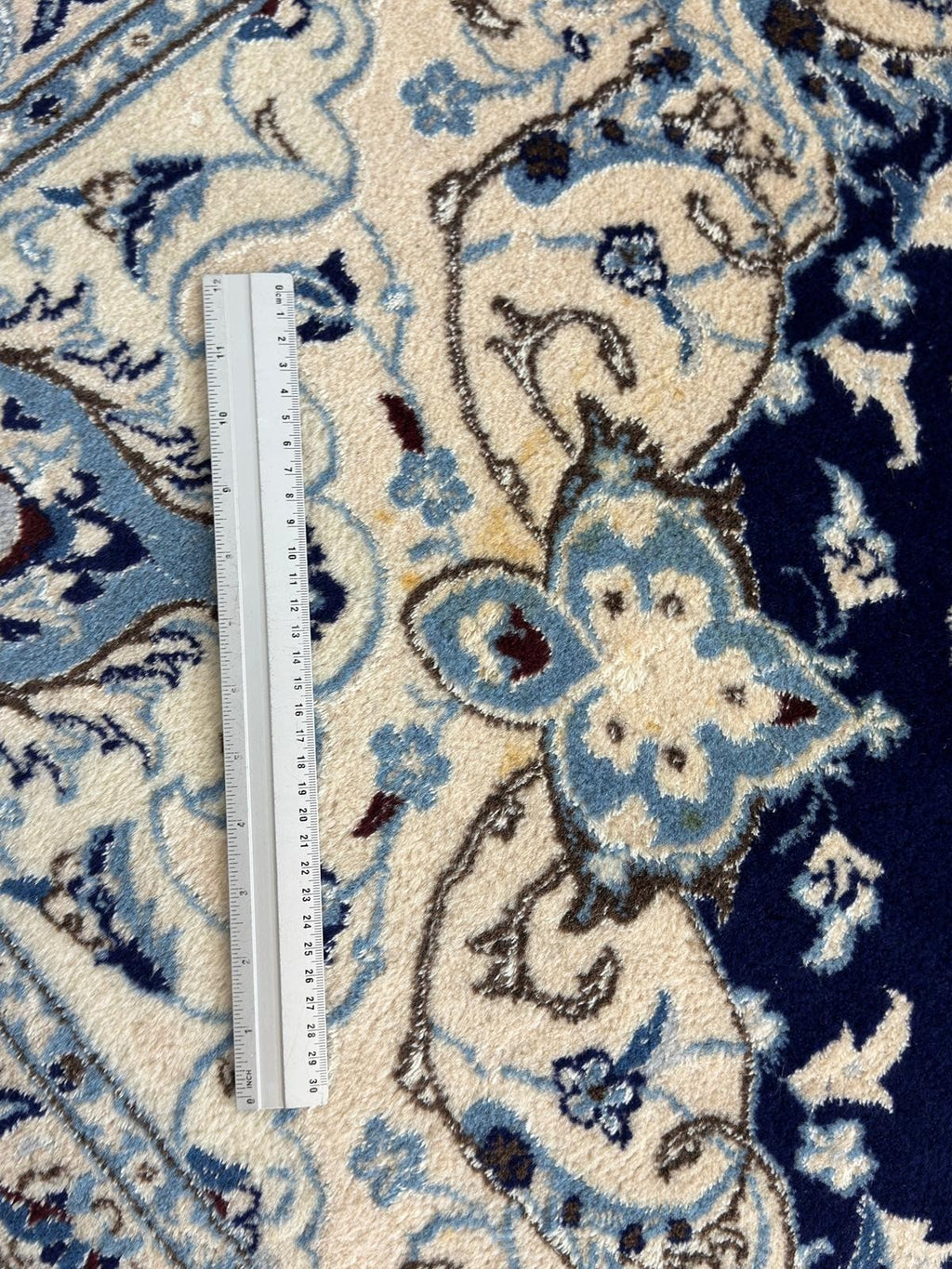 Nain Fein mit SEIDE GEREINIGT Orientteppich Perserteppich 337cmx243cm G0249