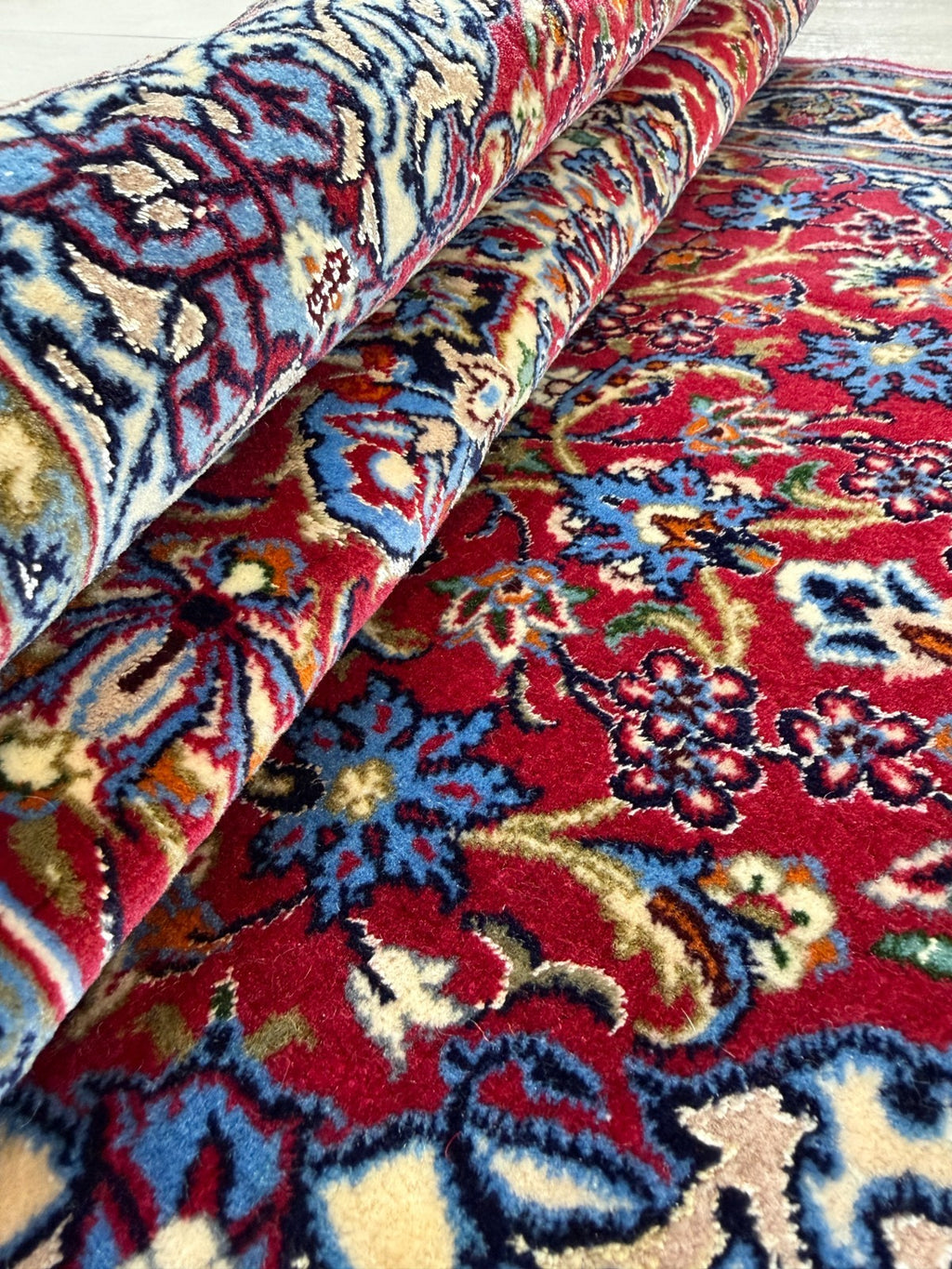 Isfahan mit SEIDE GEREINIGT Orientteppich Perserteppich 105 cm x 72 cm G0267