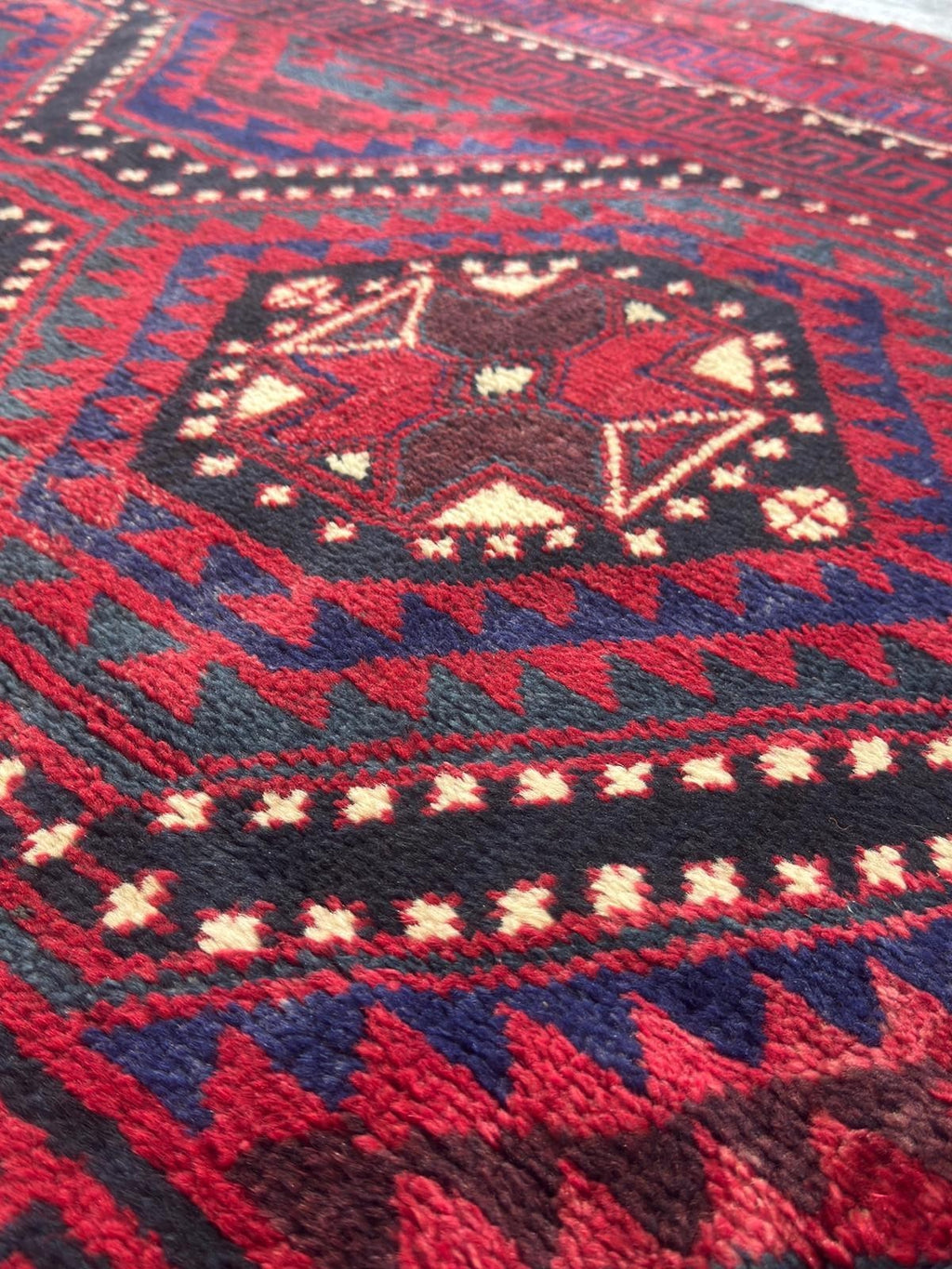 Schöner Belutsch Orientteppich Perserteppich Teppich 259cmx168cm C80121