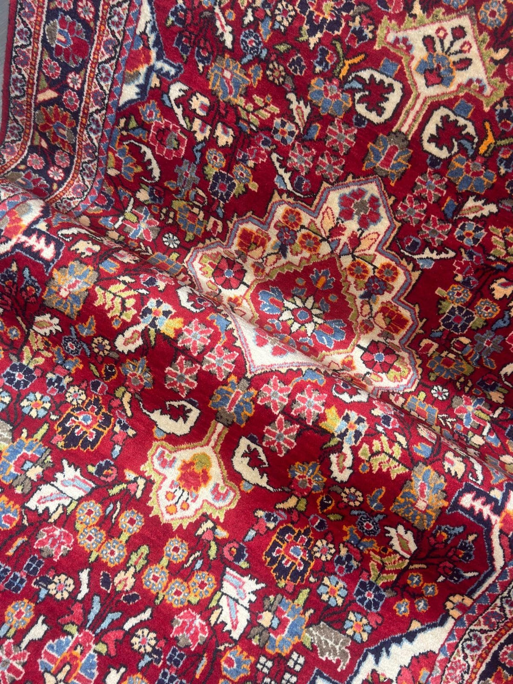 Blumen Sarough GEREINIGT Orientteppich Perserteppich Teppich 208cm x 127cm G0224