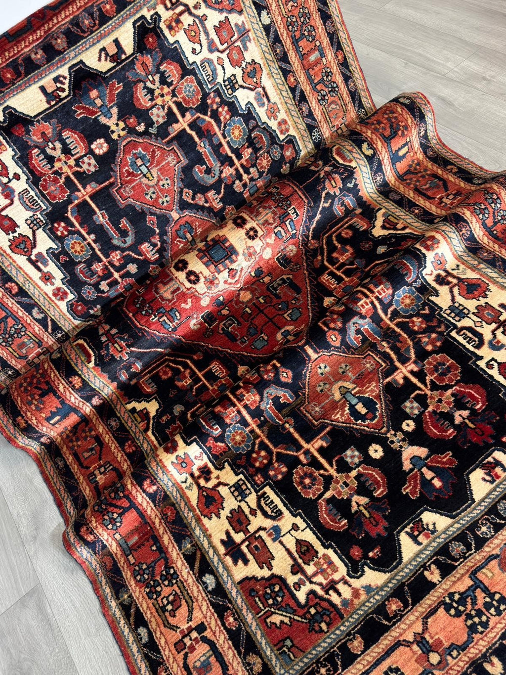 Schöner Bakhtiar GEREINIGT Orientteppich Perserteppich Teppich 254cmx154cm G0260