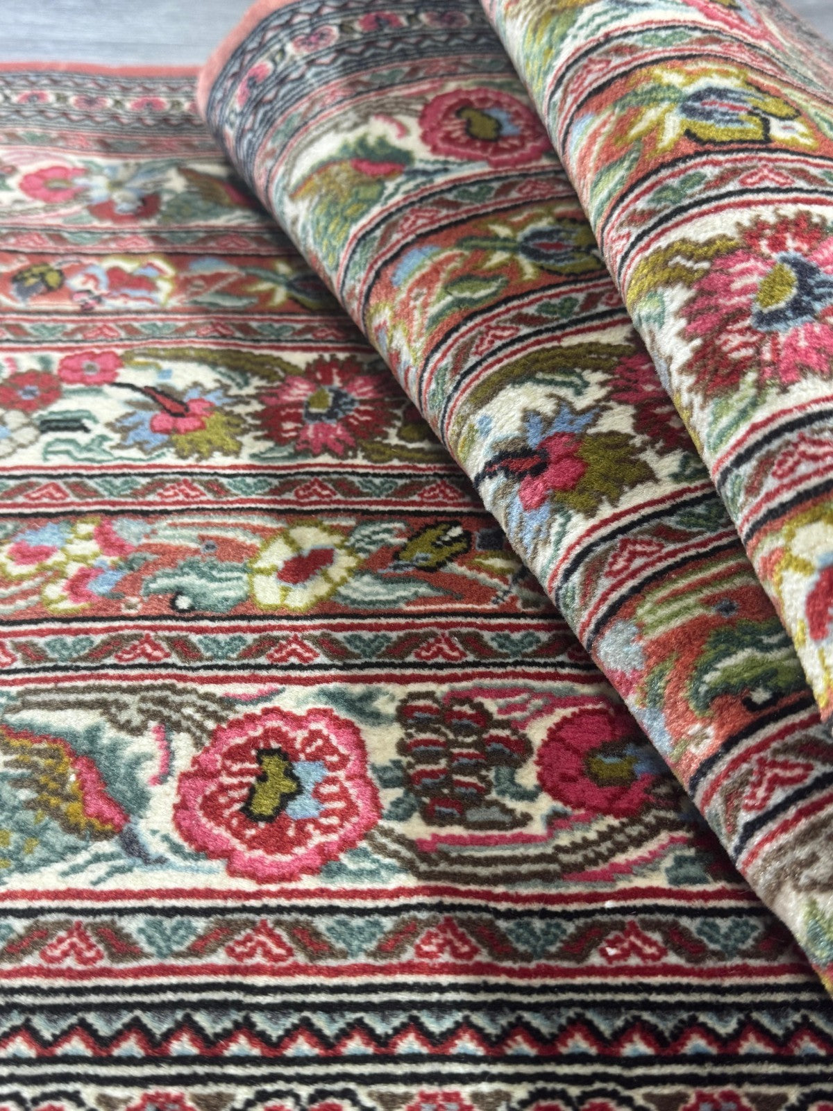 Feiner Täbriz GEREINIGT Orientteppich Perserteppich Teppich 150cmx53cm G0189