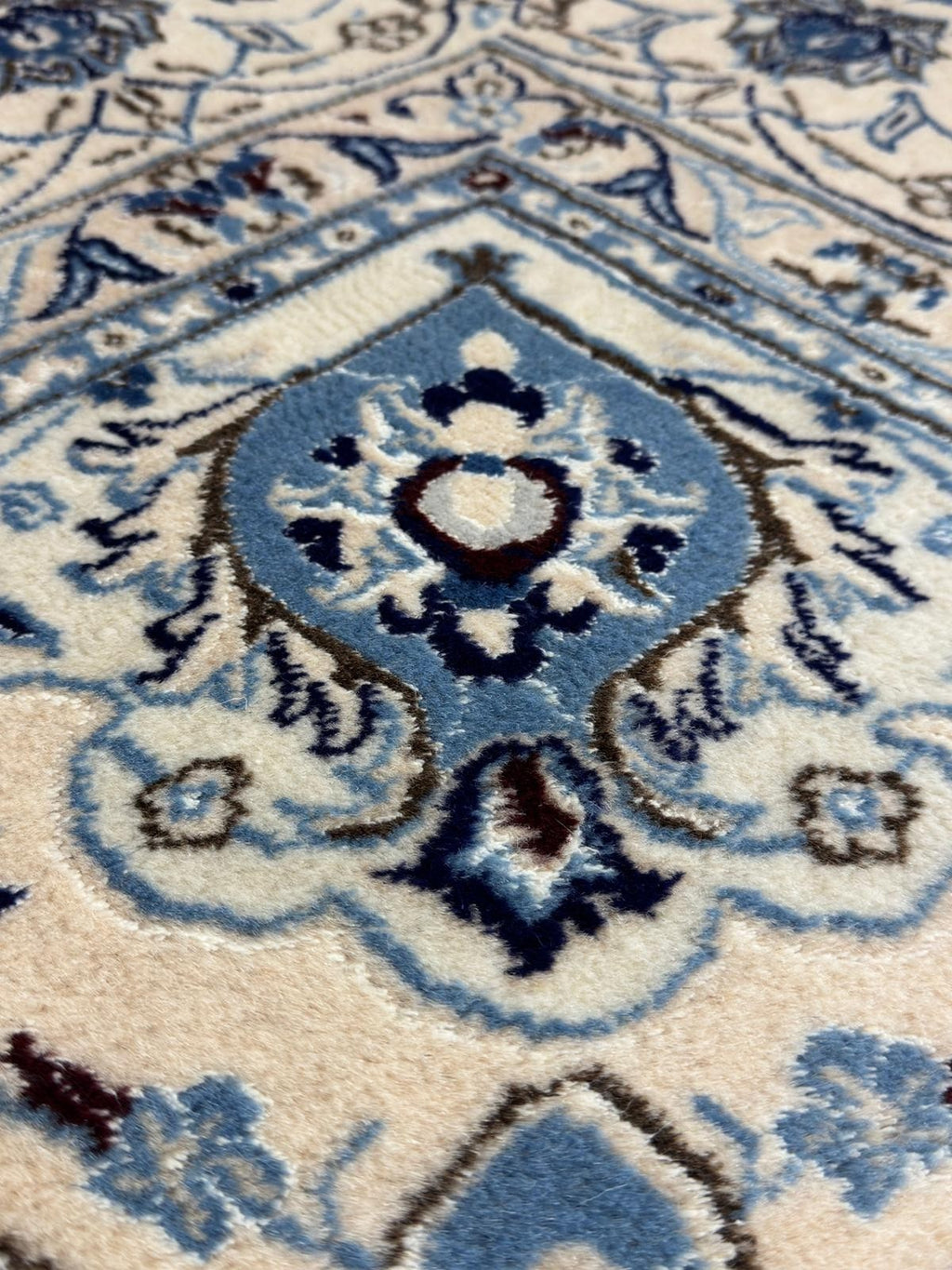 Nain Fein mit SEIDE GEREINIGT Orientteppich Perserteppich 337cmx243cm G0249