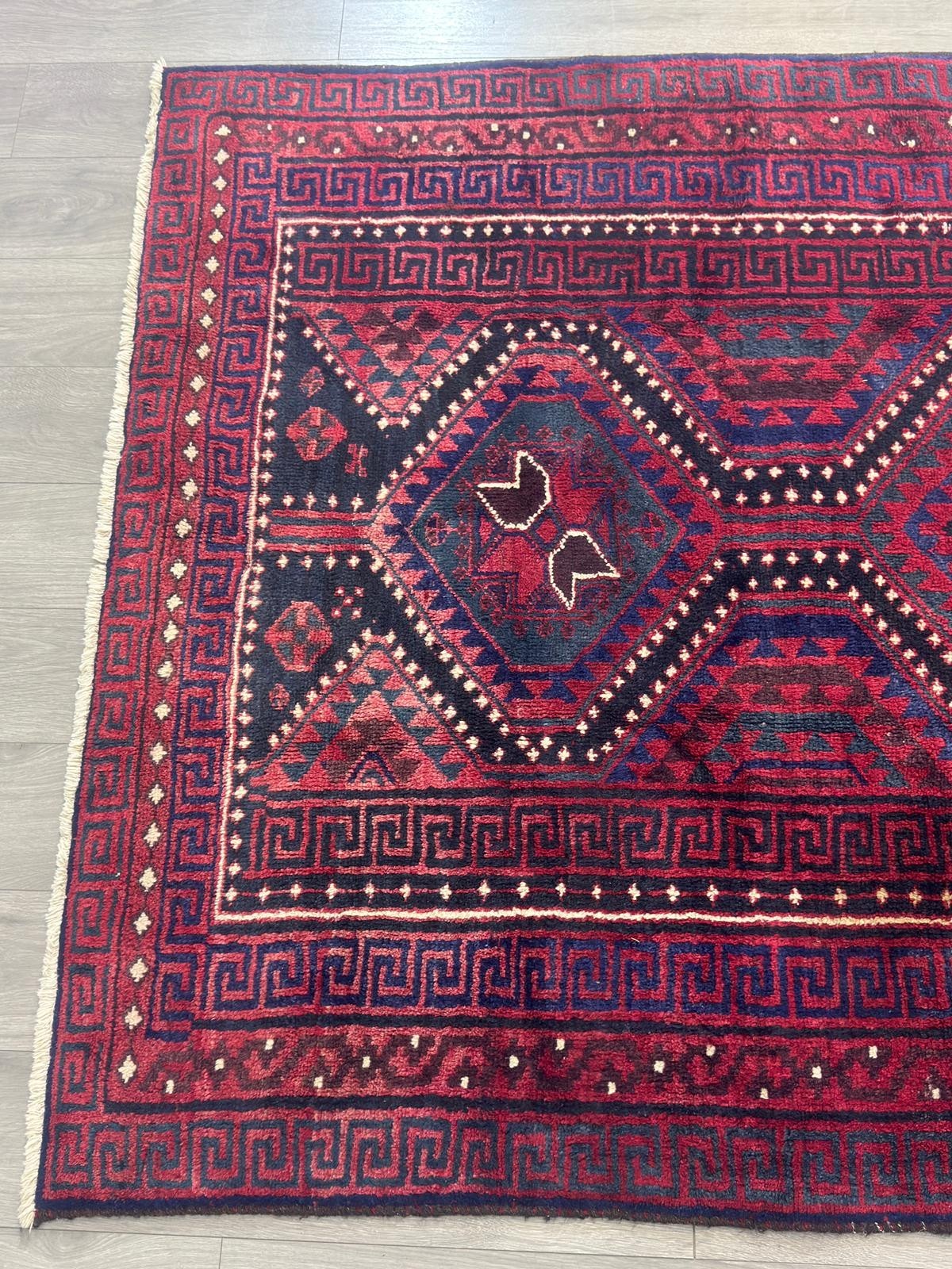 Schöner Belutsch Orientteppich Perserteppich Teppich 259cmx168cm C80121