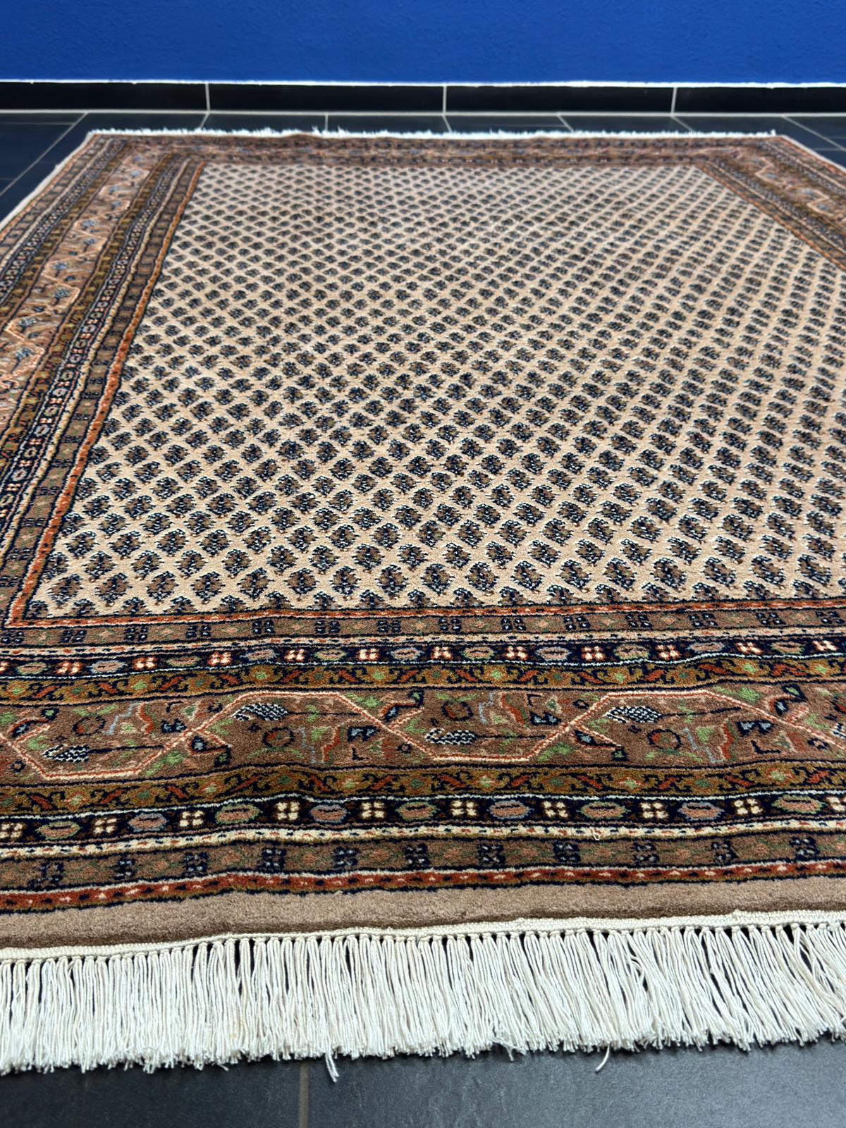 Handgeknüpfter Sarough Mir Orientteppich 230x160 cm professionell gereinigt