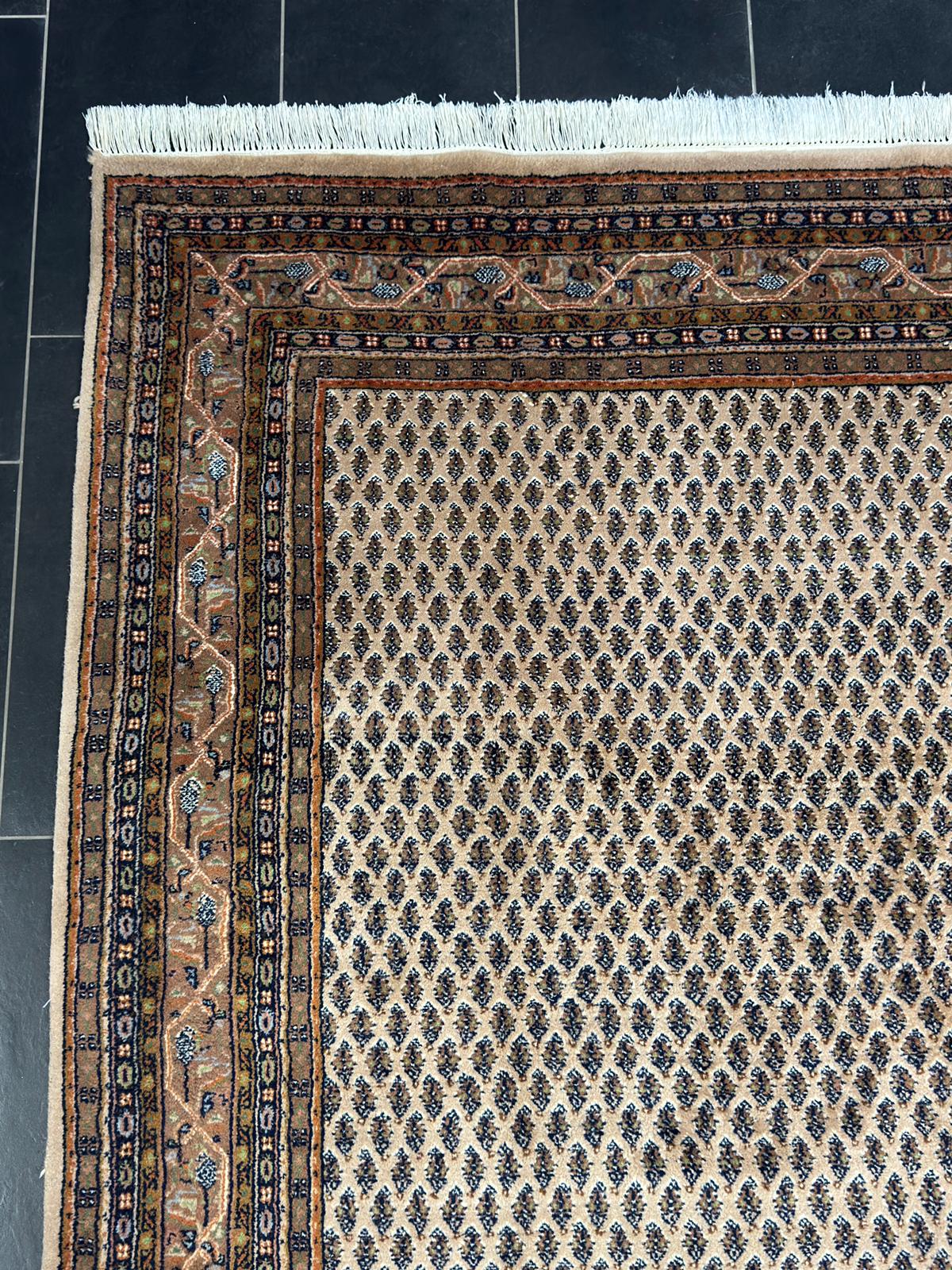 Handgeknüpfter Sarough Mir Orientteppich 230x160 cm professionell gereinigt